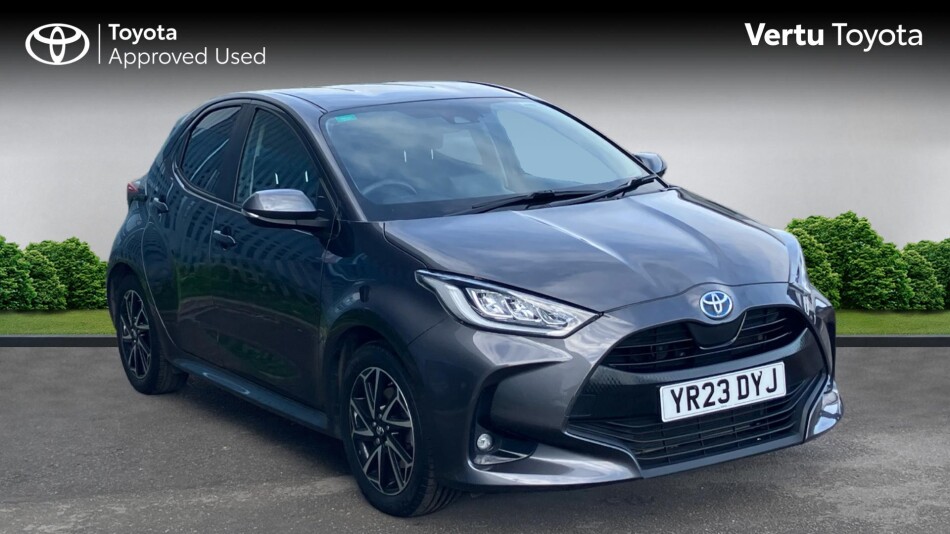 Toyota Yaris 1.5 Hybrid Design 5dr CVT Hybrid Hatchback